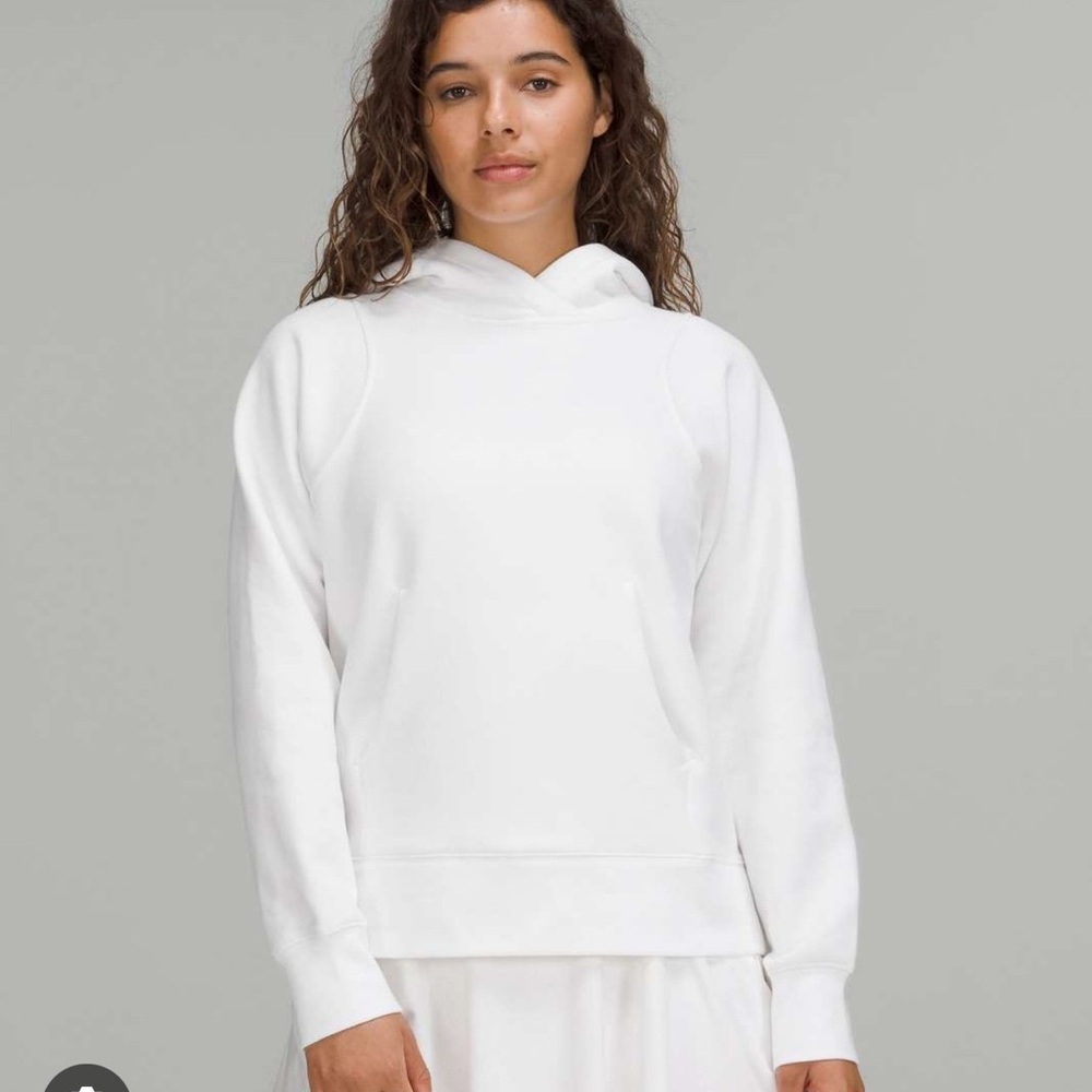 lululemon longeful hoodie- worn once!!!